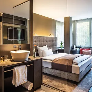 **** Hotel Saks Urban Design Frankfurt Duitsland